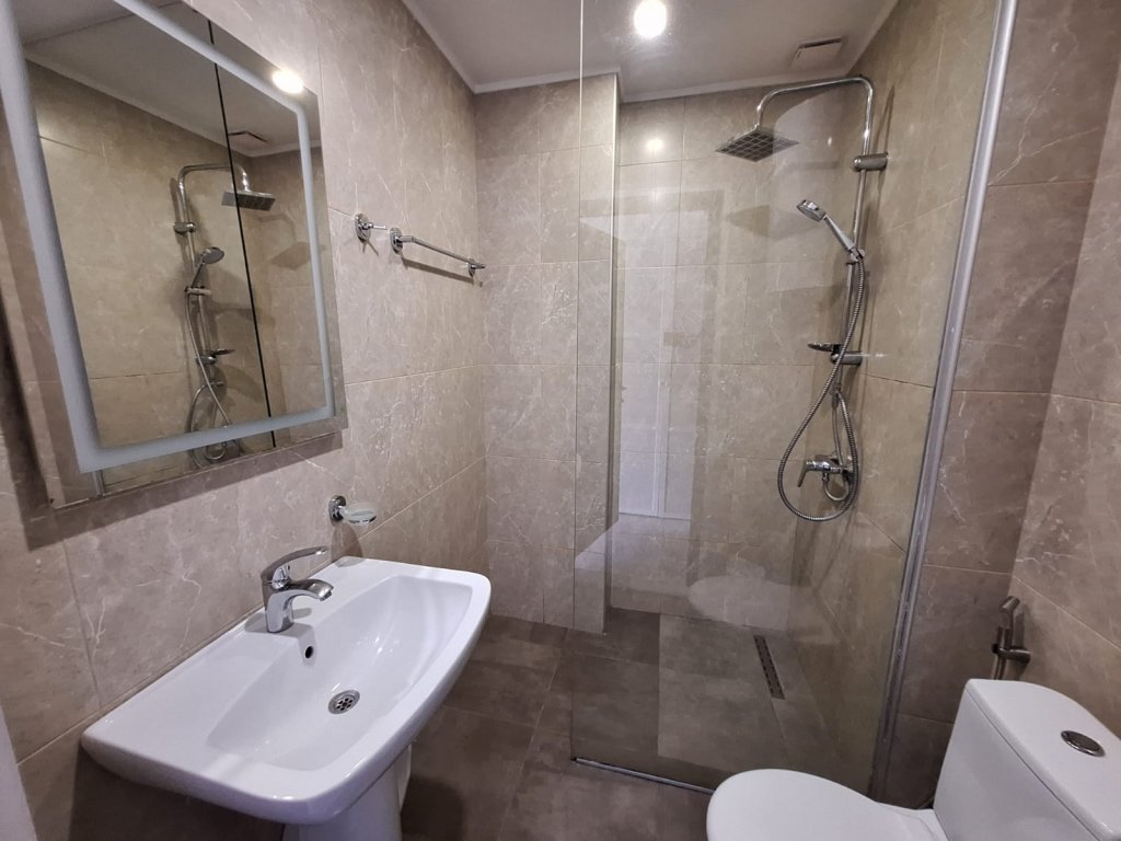 Studio apartment in Orbi Sea Towers id-1106 -  rent an apartment in Batumi