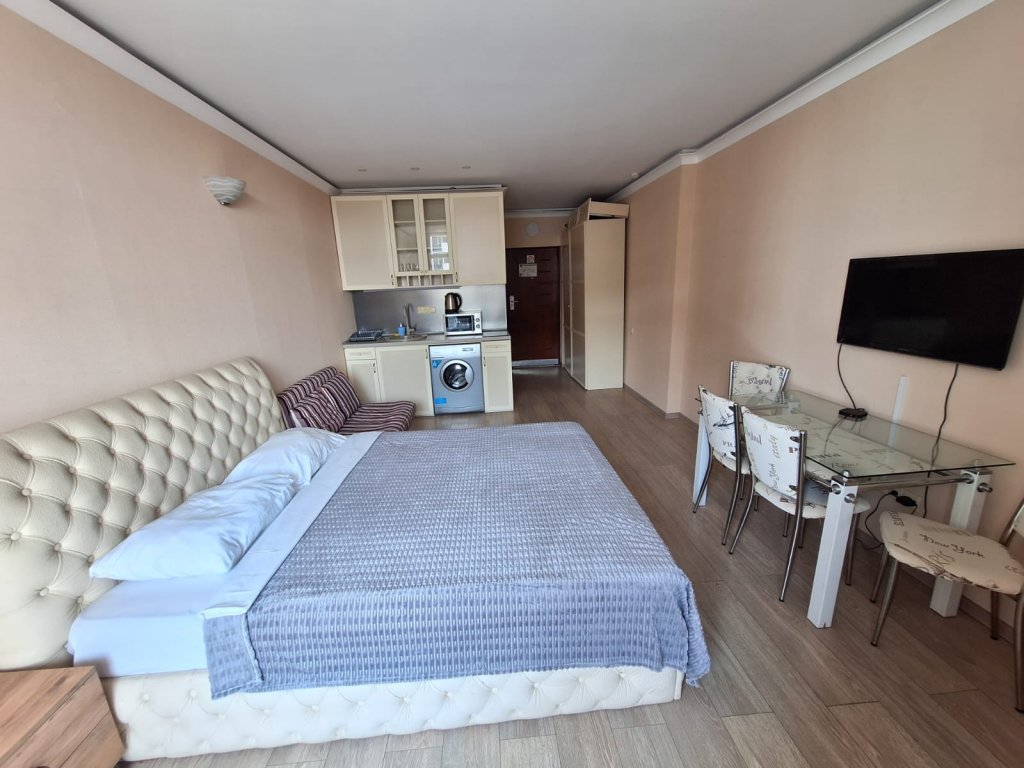 Studio apartment in Orbi Sea Towers id-1106 -  rent an apartment in Batumi