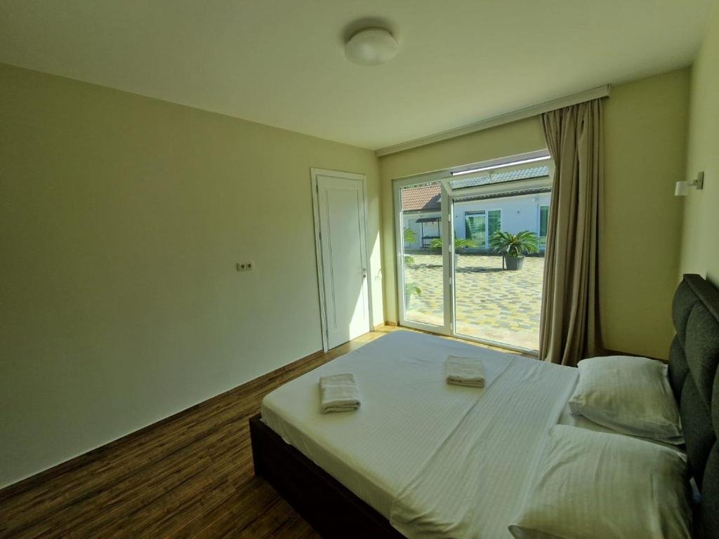 Guest House "White Villas" id-1107 -  rent an apartment in Batumi