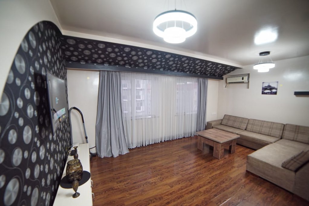 3-комнатная квартира на побережье id-236 -  аренда квартиры в Батуми