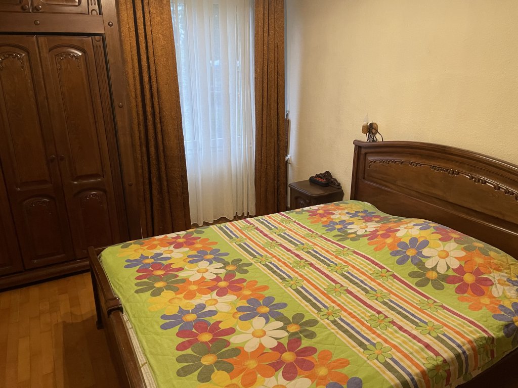 2-bedroom apartment near the sea id-550 -  rent an apartment in Batumi